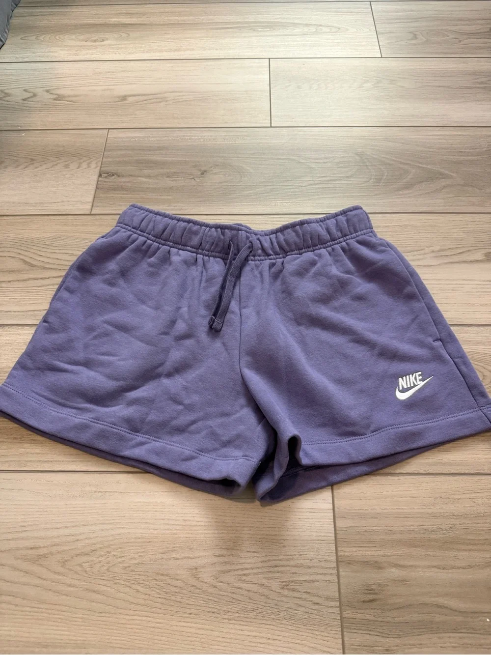 NWT Nike Women’s Club Dusty Amethyst & White Fleece Shorts